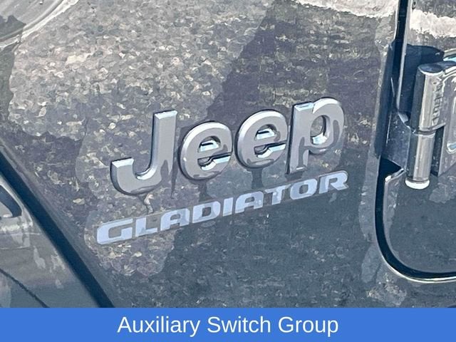 2022 Jeep Gladiator Sport S 4x4