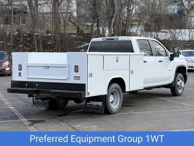 2025 Chevrolet Silverado 3500 HD Chassis Cab Work Truck