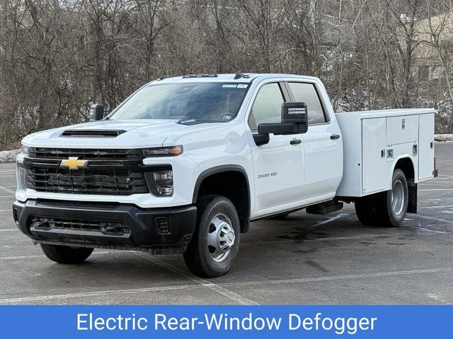 2025 Chevrolet Silverado 3500 HD Chassis Cab Work Truck