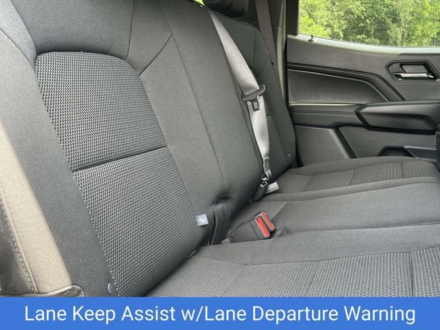 2025 Chevrolet Colorado WT/LT