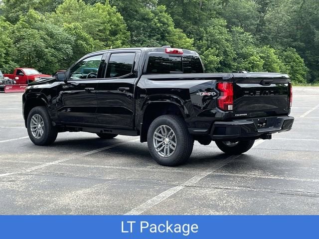 2025 Chevrolet Colorado WT/LT