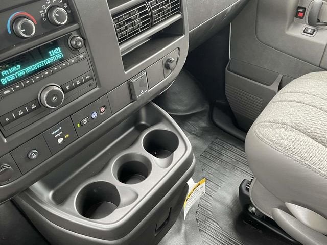 2025 Chevrolet Express Cargo 2500 WT