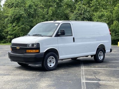 2025 Chevrolet Express Cargo 2500 WT