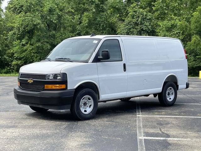 2025 Chevrolet Express Cargo 2500 WT