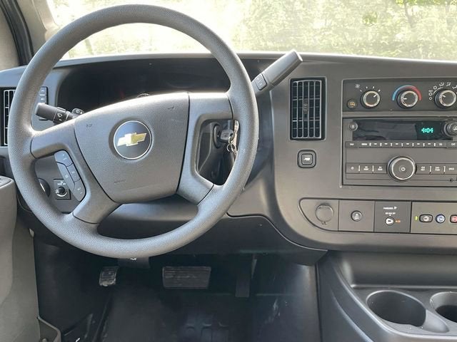 2025 Chevrolet Express Cargo 2500 WT