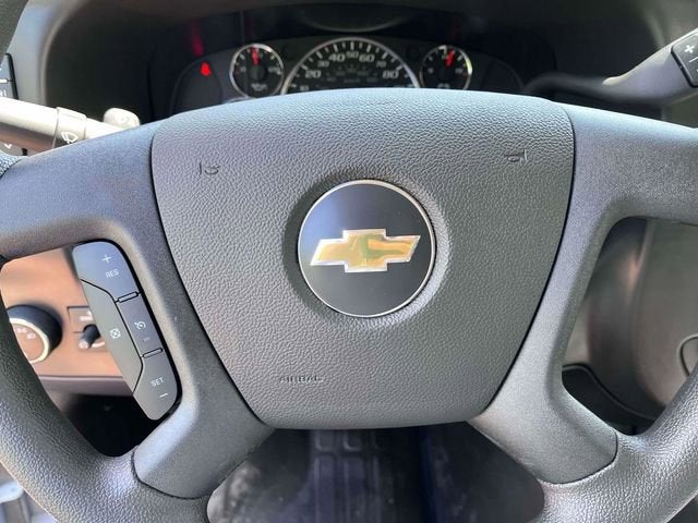 2025 Chevrolet Express Cargo 2500 WT