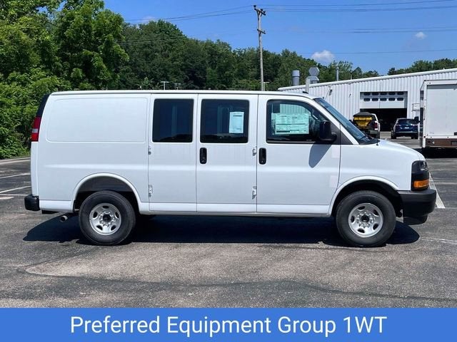2025 Chevrolet Express Cargo 2500 WT