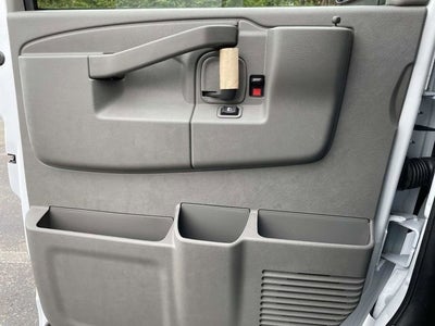 2025 Chevrolet Express Cargo 2500 WT