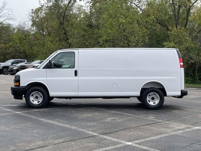 2025 Chevrolet Express Cargo 2500 WT