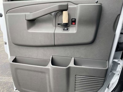 2025 Chevrolet Express Cargo 2500 WT