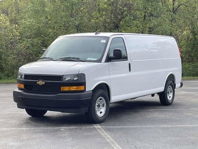 2025 Chevrolet Express Cargo 2500 WT