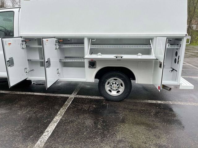 2024 Chevrolet Express Cutaway 3500 1WT