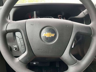 2024 Chevrolet Express Cutaway 3500 1WT