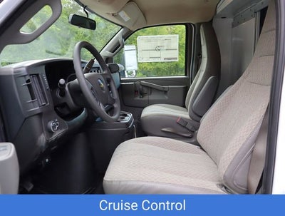 2024 Chevrolet Express Cutaway 3500 1WT