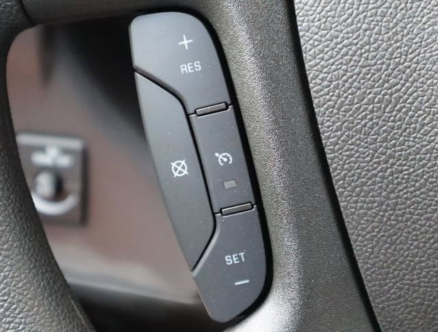 2024 Chevrolet Express Cutaway 3500 1WT