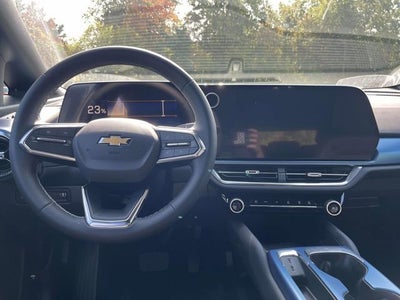 2025 Chevrolet Equinox EV LT