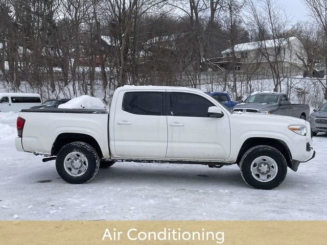 2022 Toyota Tacoma SR V6