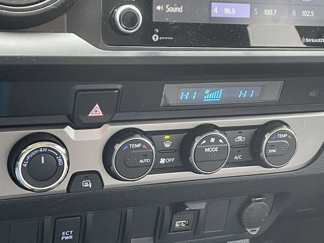 2022 Toyota Tacoma SR V6