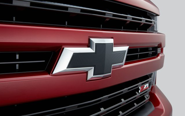 Bowtie Emblem In Black